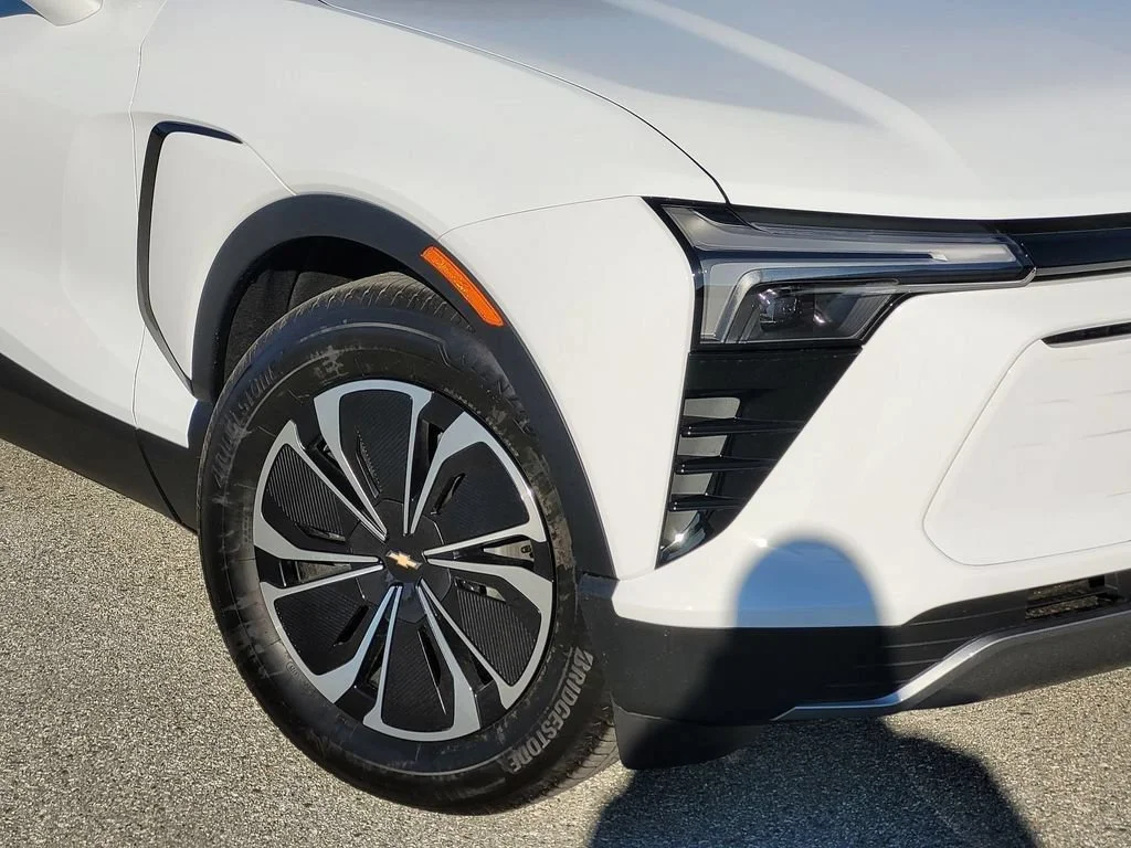 2026 Chevrolet Blazer EV LT - Photo 6