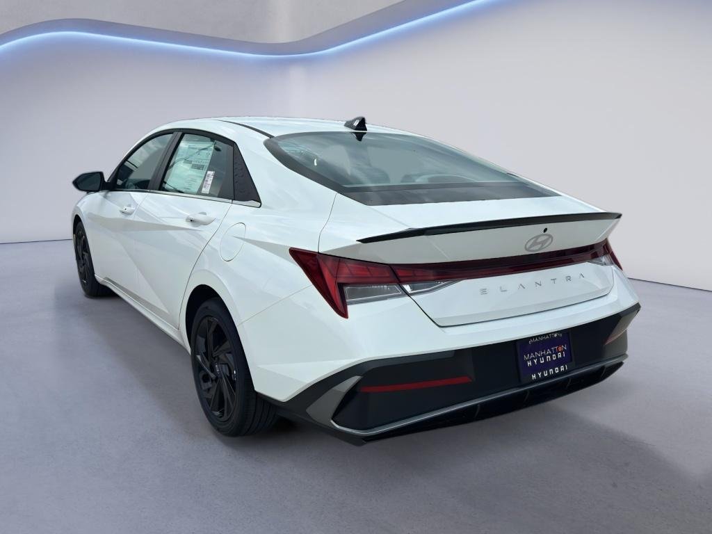 New 2026 Serenity White Hyundai SEL Sport Premium image 6
