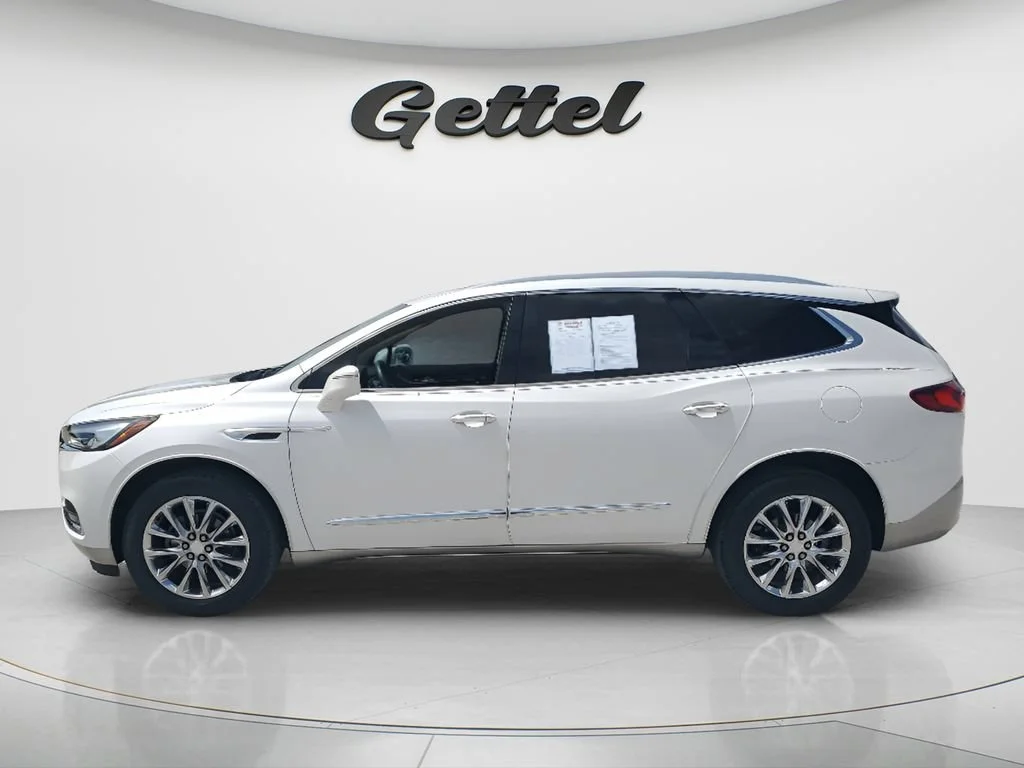Used 2020 Includes Satin Nickel lower exterior accent color.) Buick Essence image 8