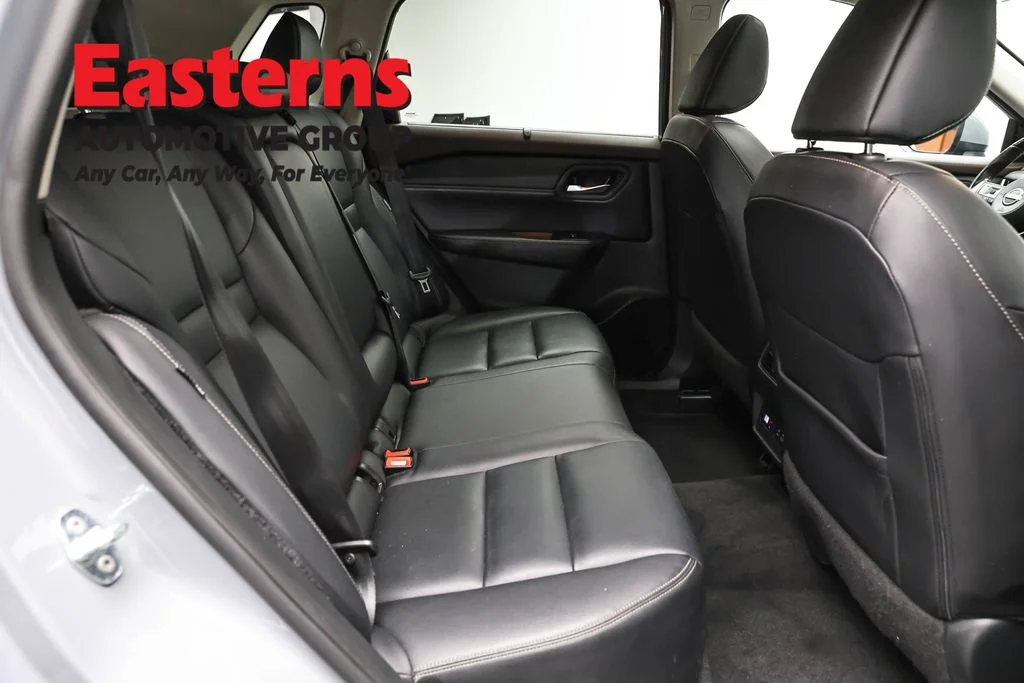 Used 2023 Gray Nissan SL image 25