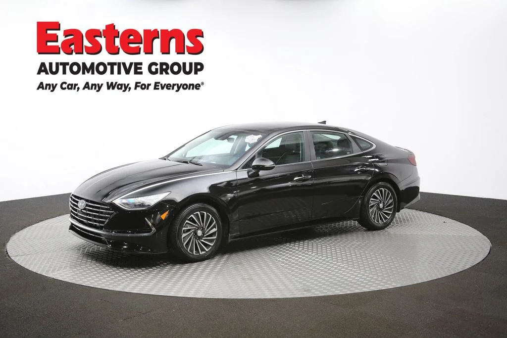 Used 2020 Black Hyundai Limited image 56