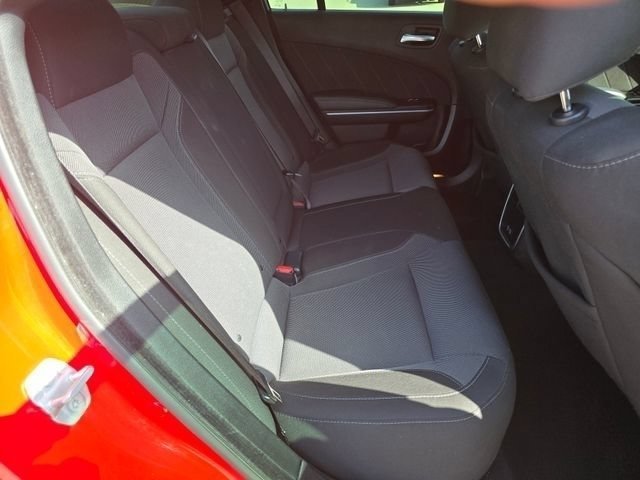 Used 2022 Torred Clearcoat Dodge SXT image 24