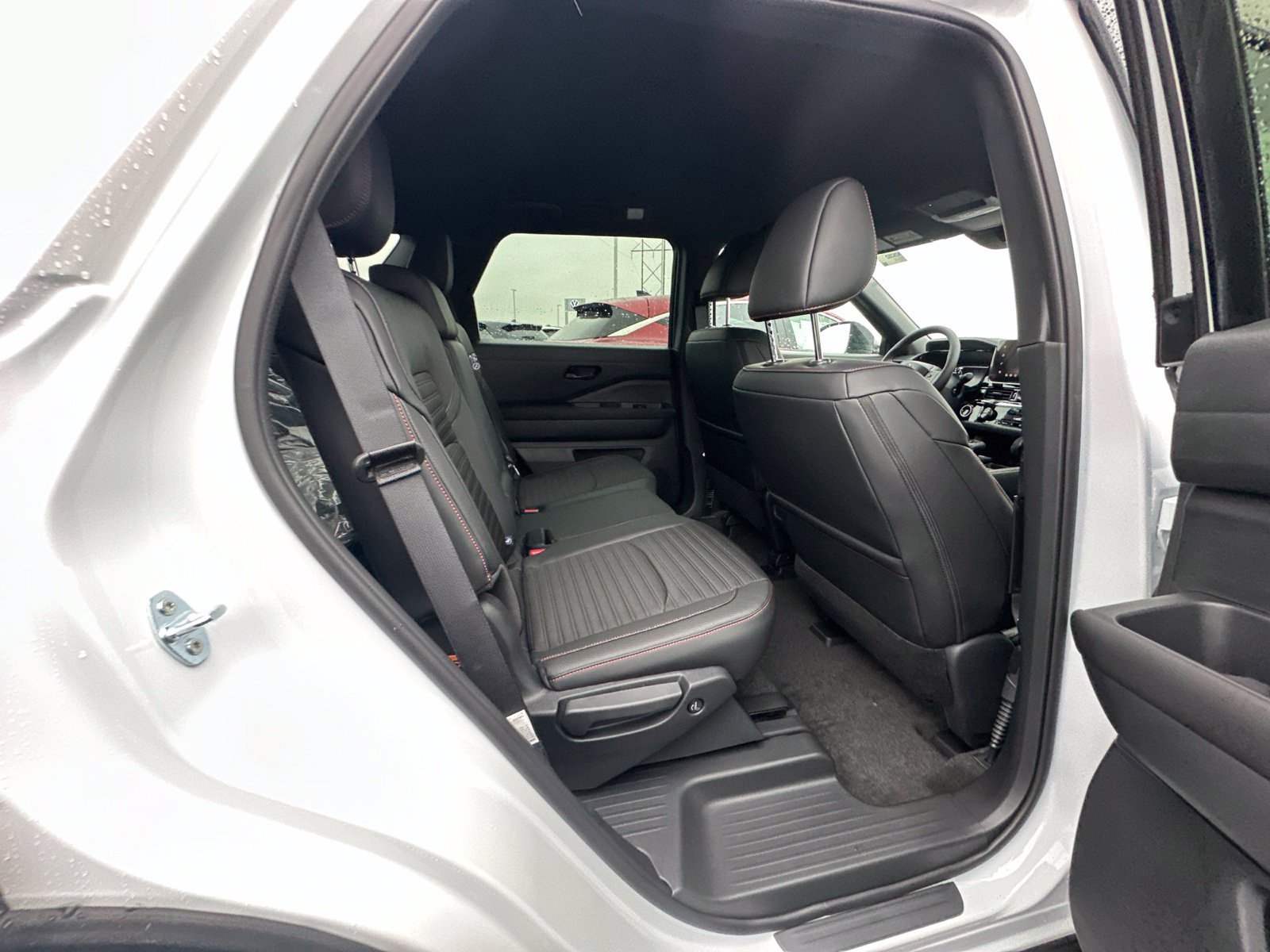 New 2026 White Nissan Rock Creek image 31