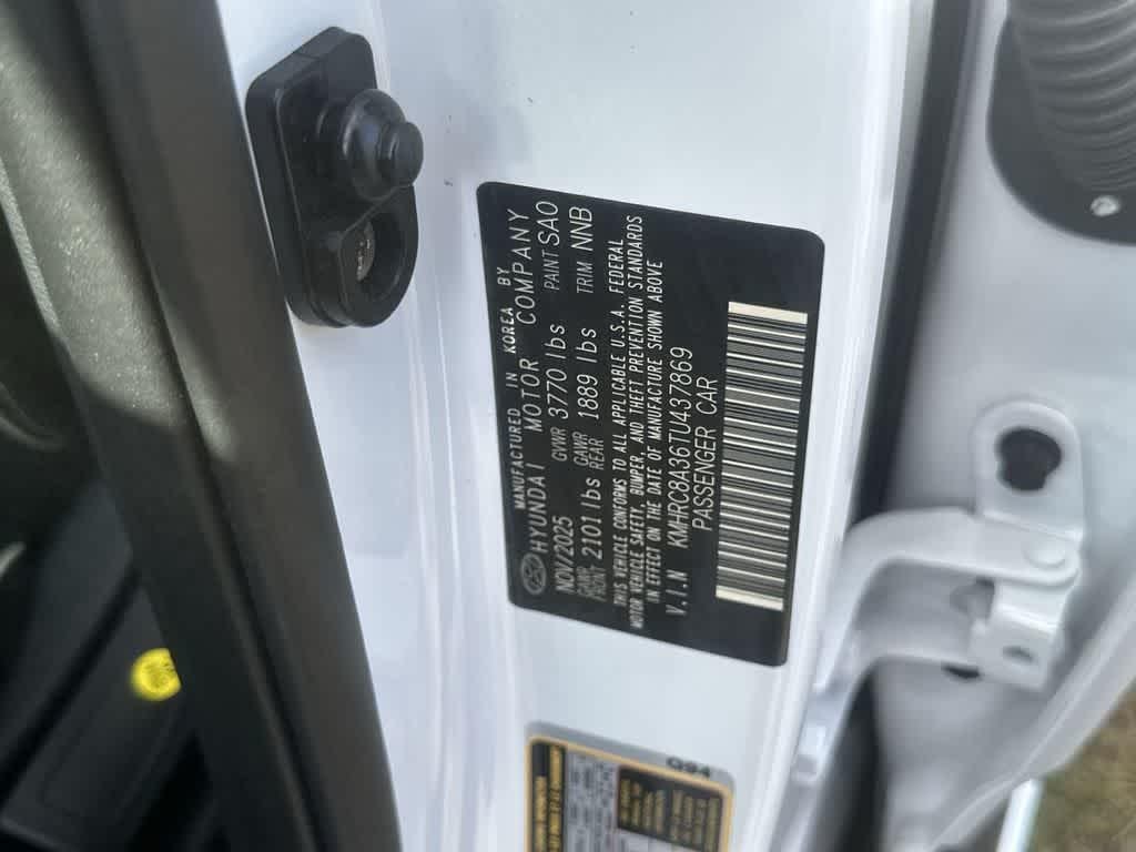 New 2026 Lunar White w/Black Roof Hyundai SEL w/Two-Tone Roof image 11