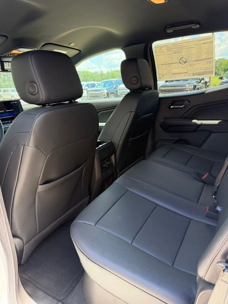 2026 Chevrolet Colorado LT - Photo 17