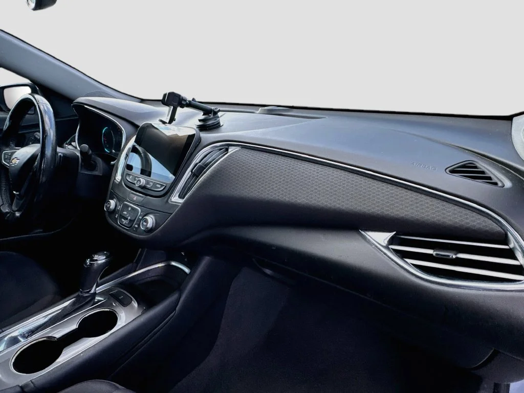 Used 2017 Blue Chevrolet LT image 32