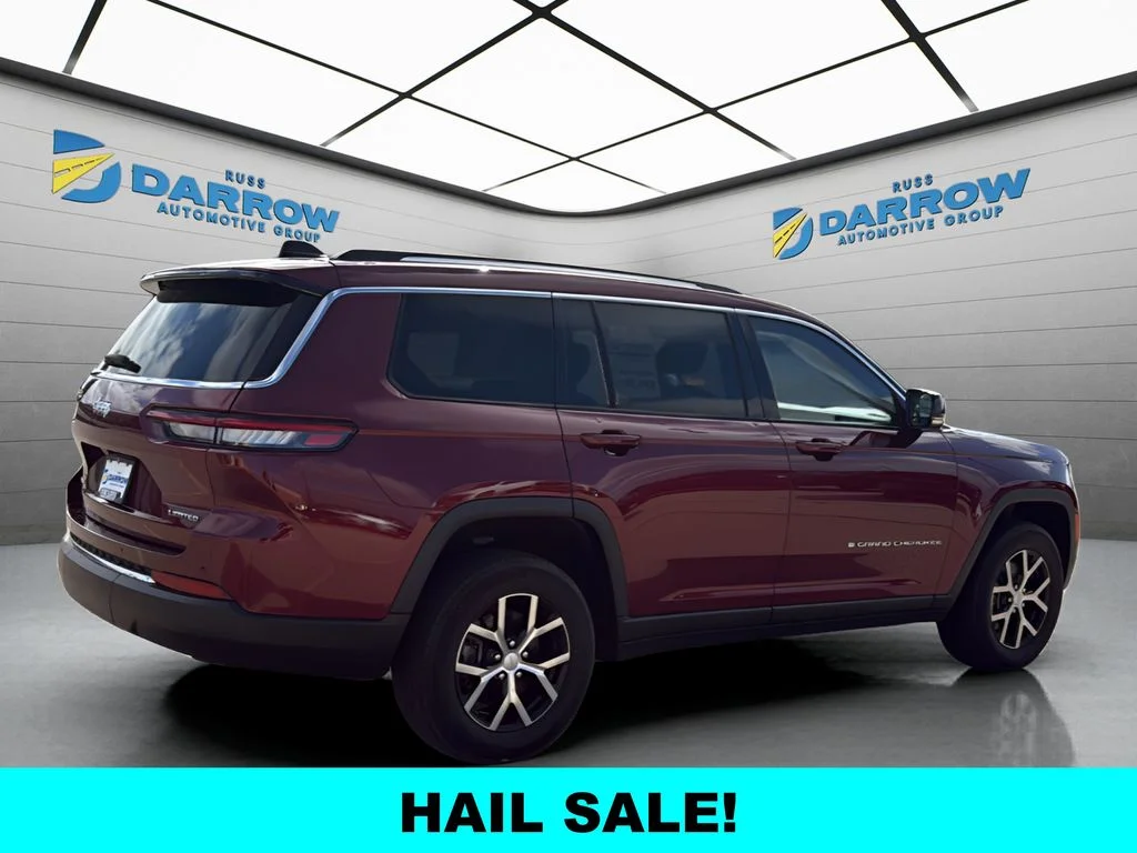 Used 2023 Red Jeep Limited image 5