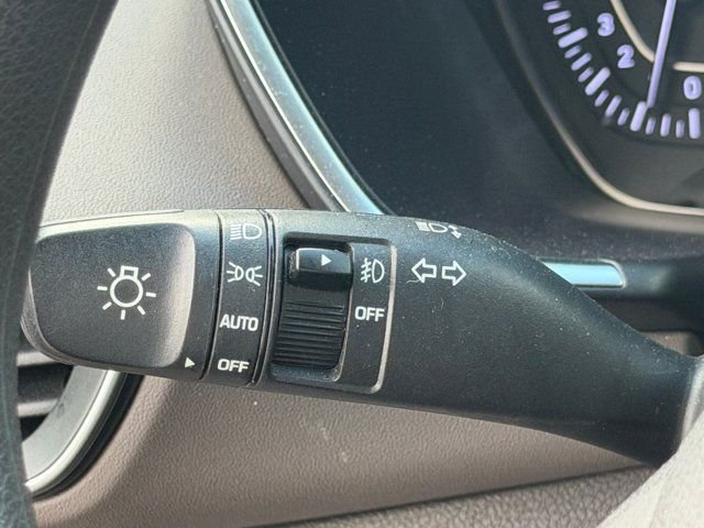 Used 2019 Gray Hyundai SEL image 33