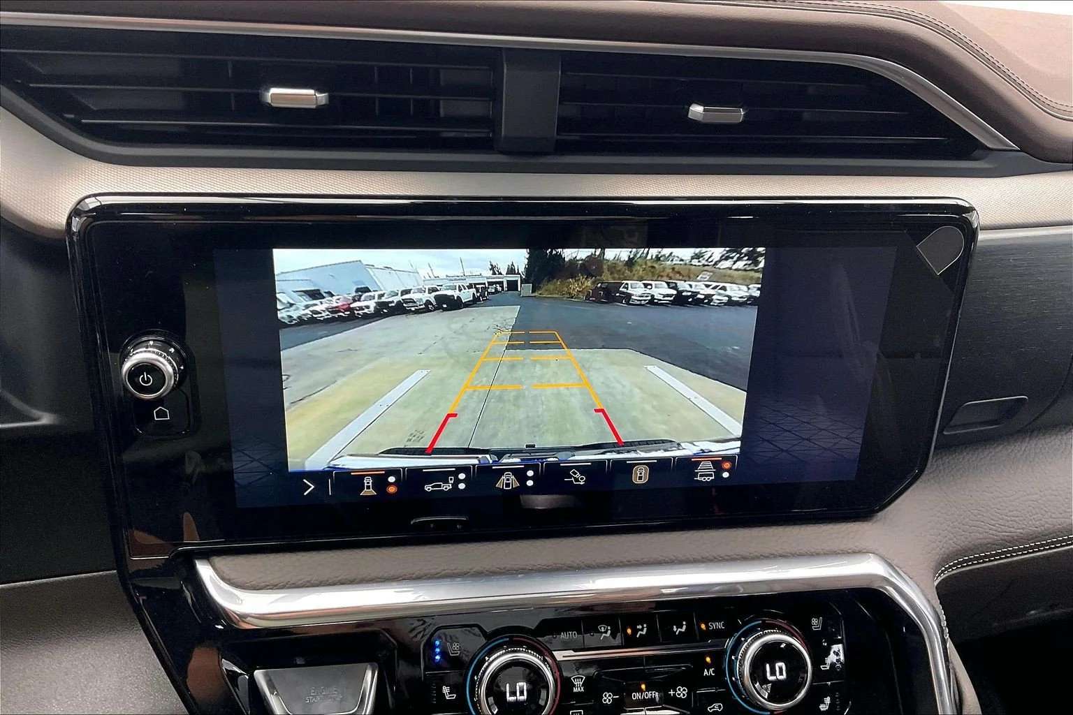 2026 GMC Sierra 1500 Denali - Photo 13