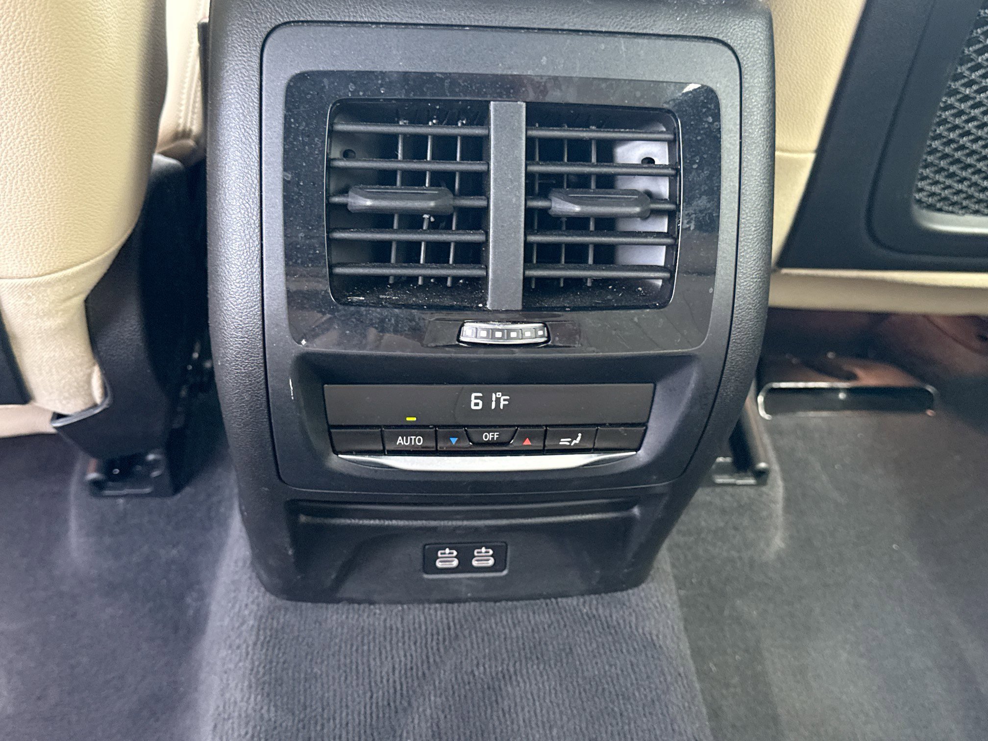 Used 2023 Jet Black BMW sDrive30i image 19