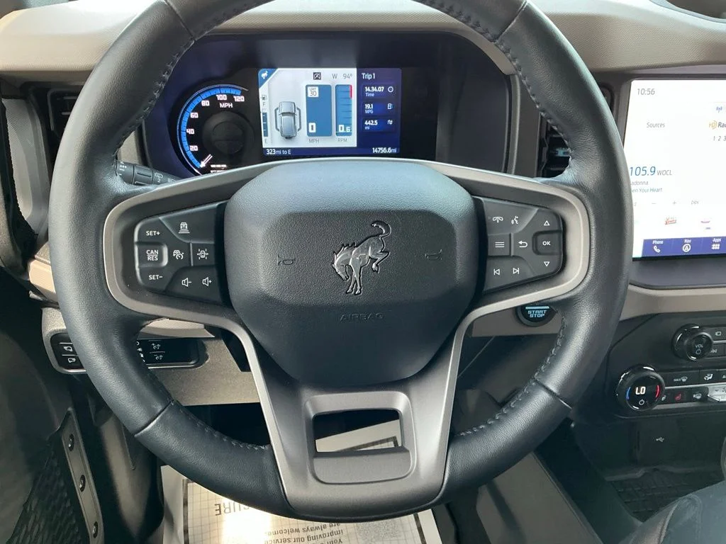 Used 2024 Black Ford Wildtrak image 43