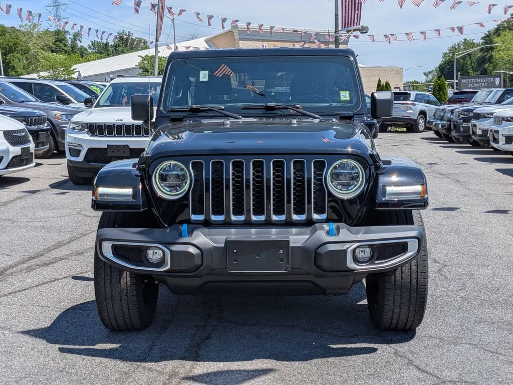 Used 2022 Black Jeep Unlimited Sahara 4xe image 3