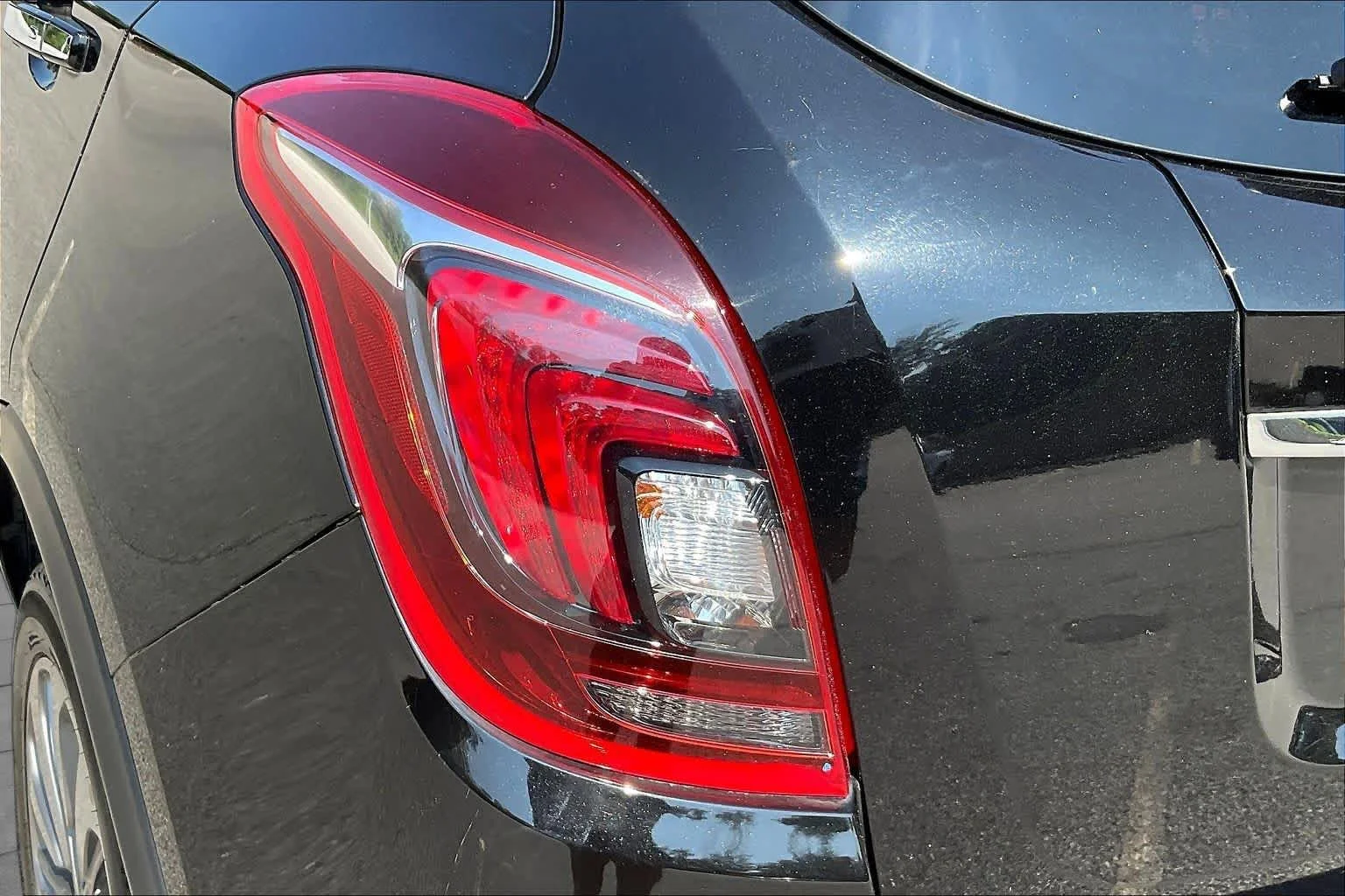 Used 2019 Ebony Twilight Metallic Buick Preferred image 28