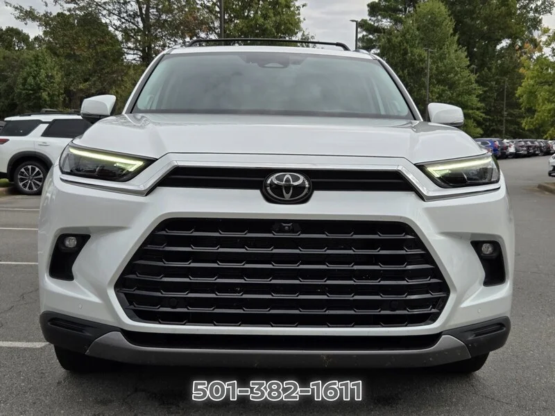 Used 2024 Pearl TOYOTA PLATINUM AWD image 2