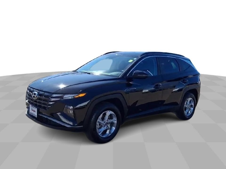 Used 2023 Black Hyundai SEL image 4