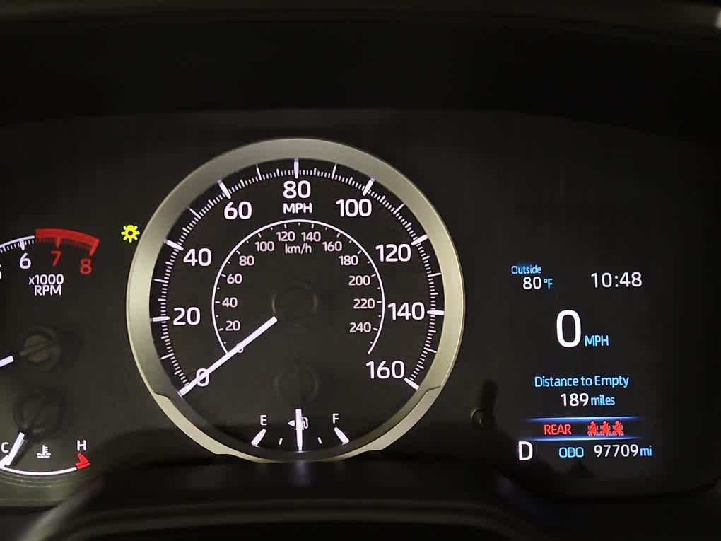 Used 2022 White Toyota LE image 9