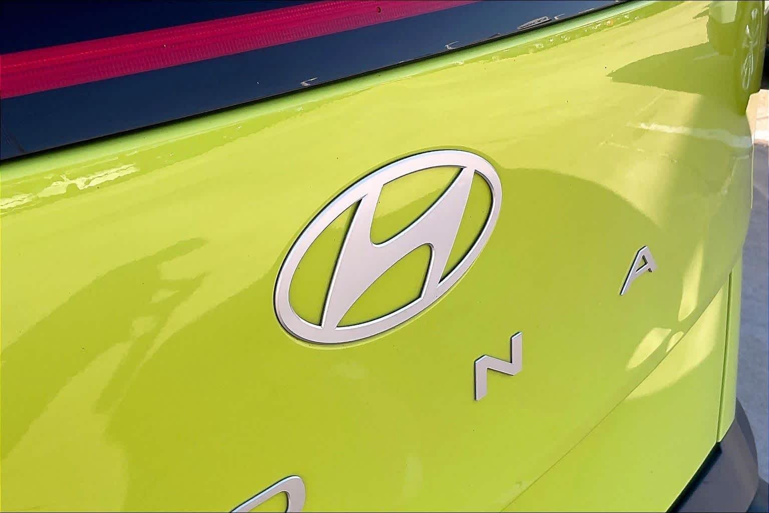 Used 2024 Neoteric Yellow Hyundai SEL image 29