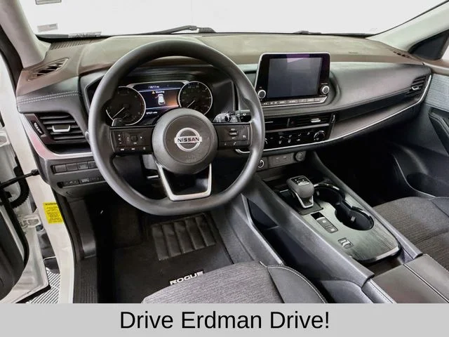 Used 2021 White Nissan S image 7