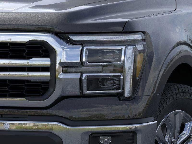 New 2025 Agate Black Metallic Ford Lariat® image 18