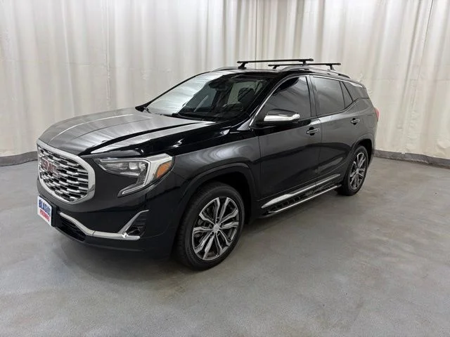 Used 2018 Black GMC Denali image 2