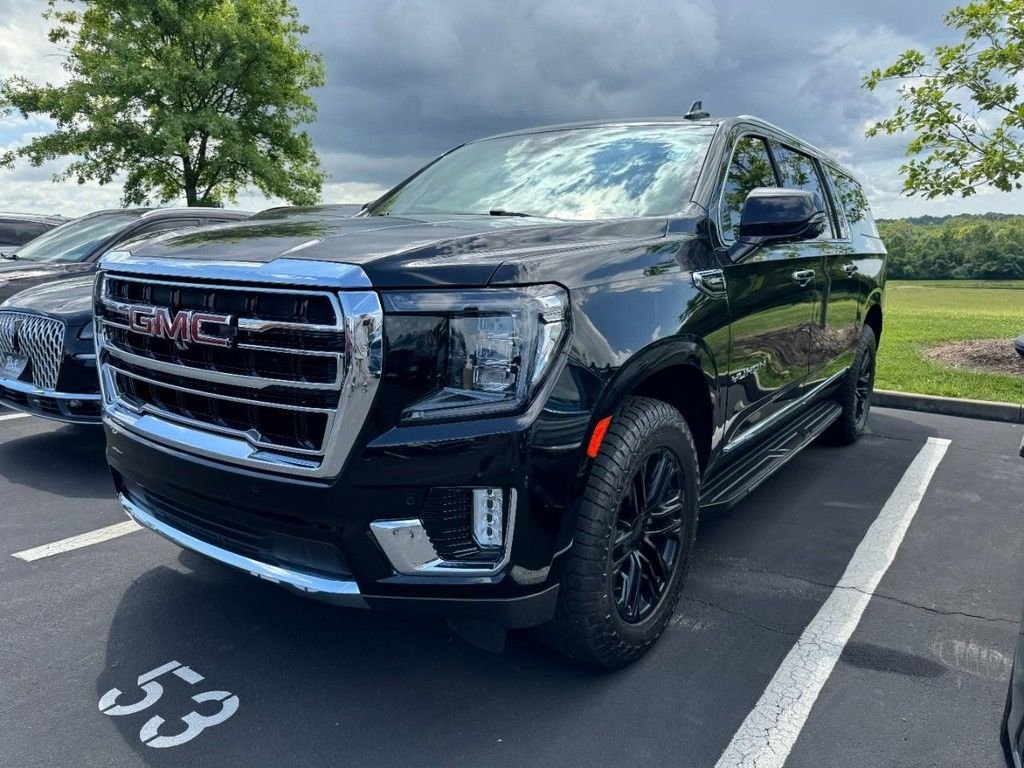 Used 2024 Black GMC SLT image 3