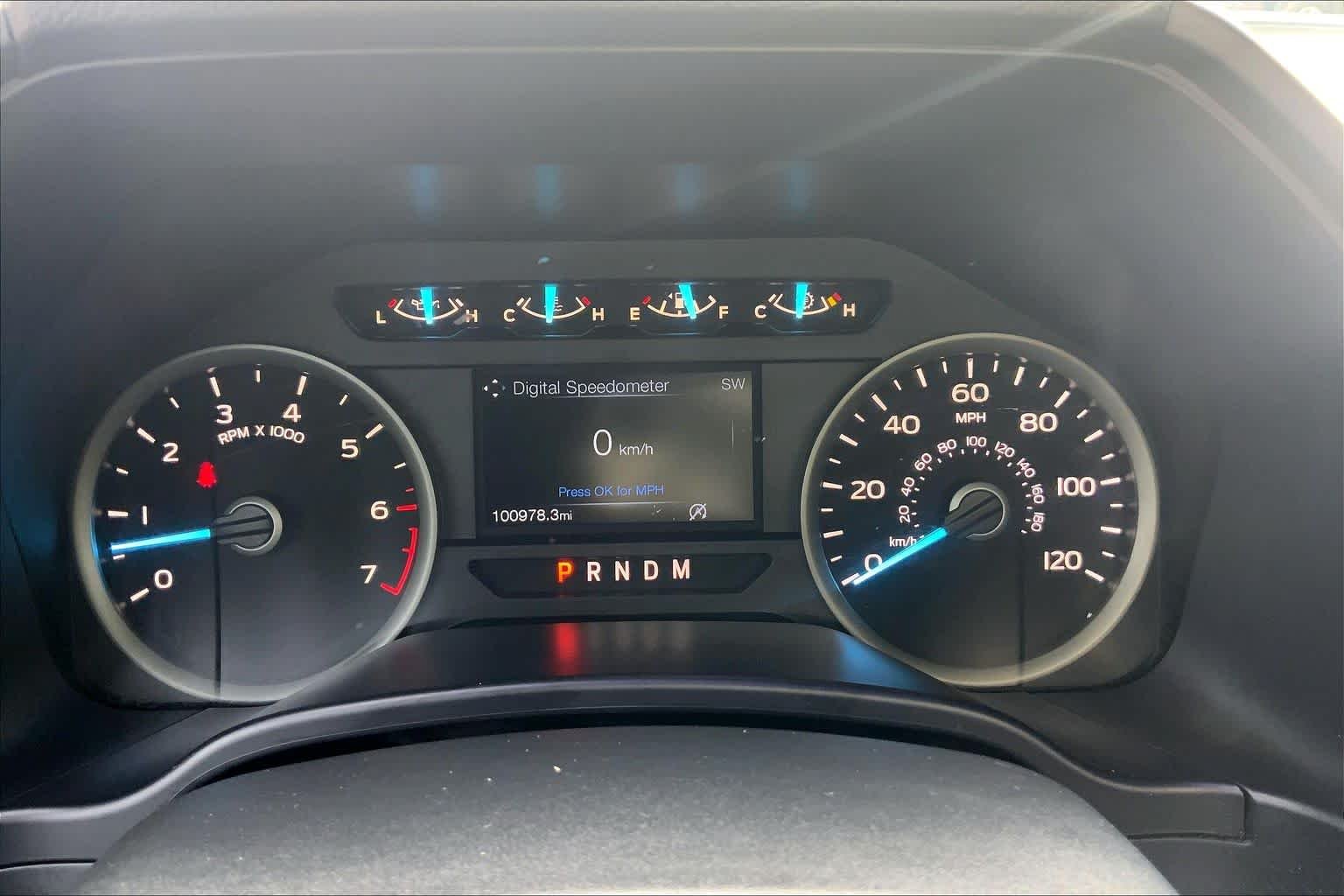 Used 2020 Magnetic Metallic Ford XLT image 24