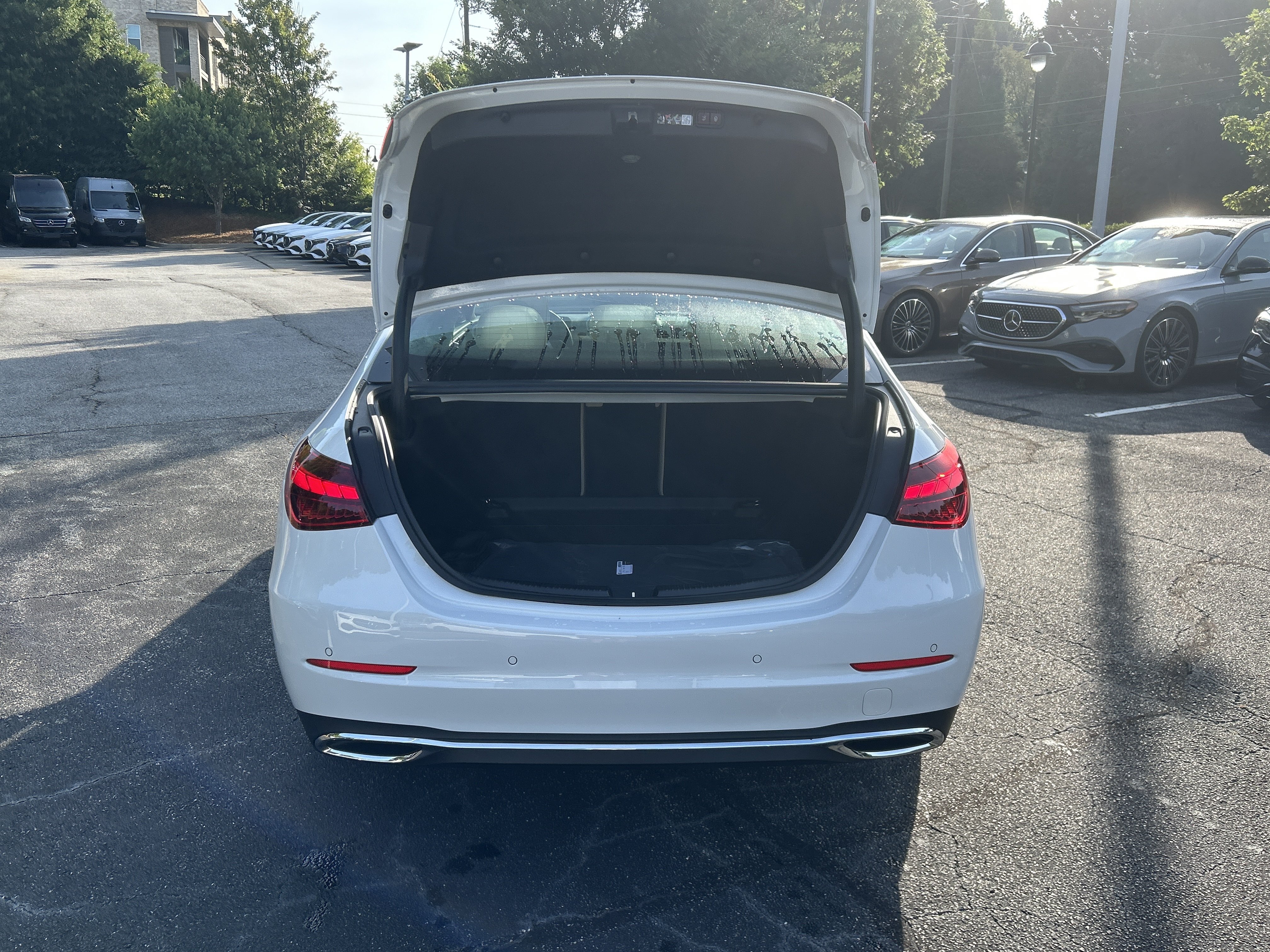 New 2026 MANUFAKTUR Moonlight White Metallic Mercedes-Benz C 300 Sedan image 8