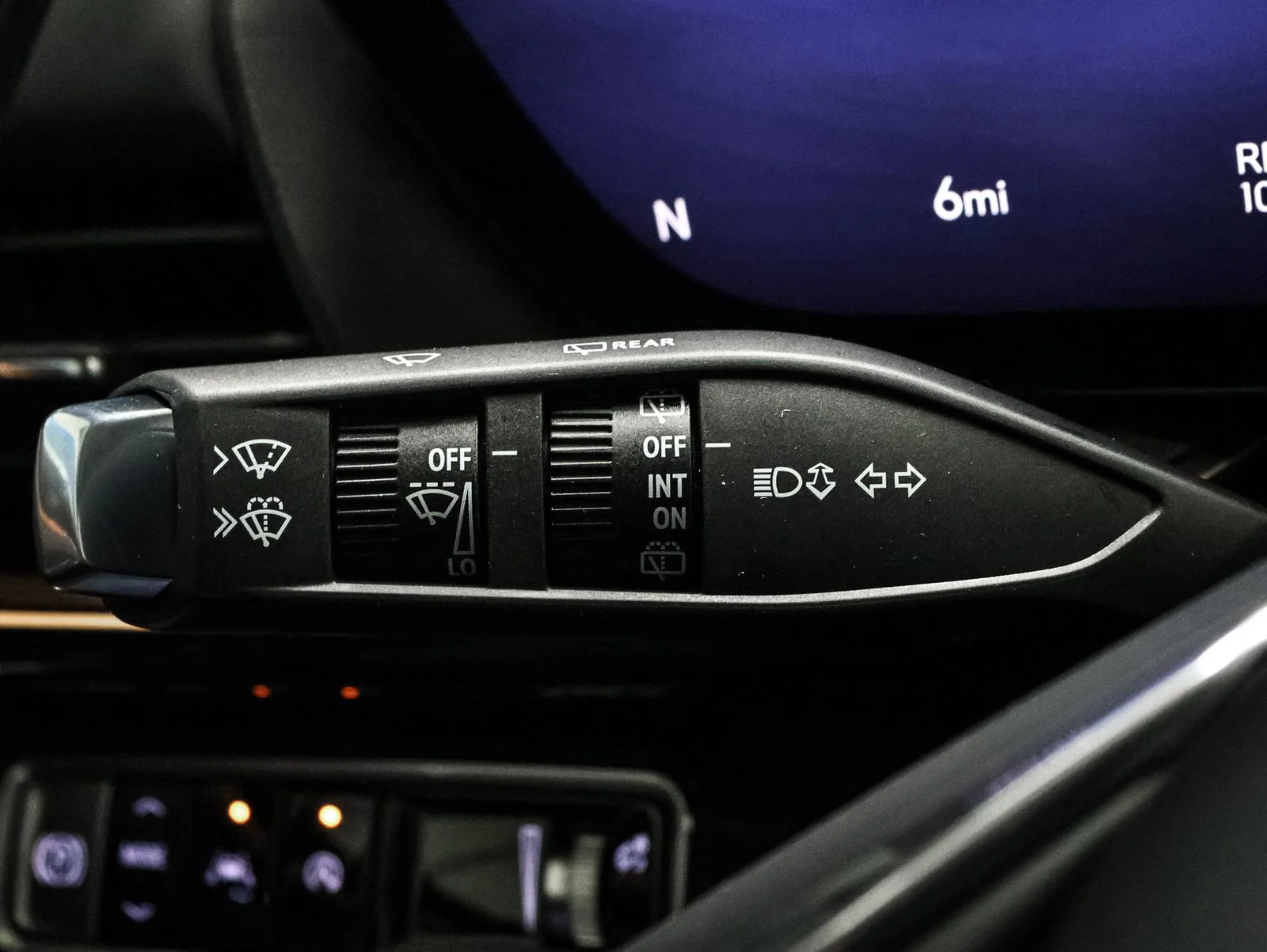 New 2026 Ebony Twilight Metallic Buick Avenir image 40