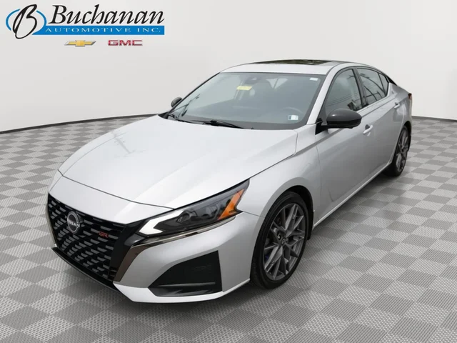 2023 Nissan Altima 2.0 SR
