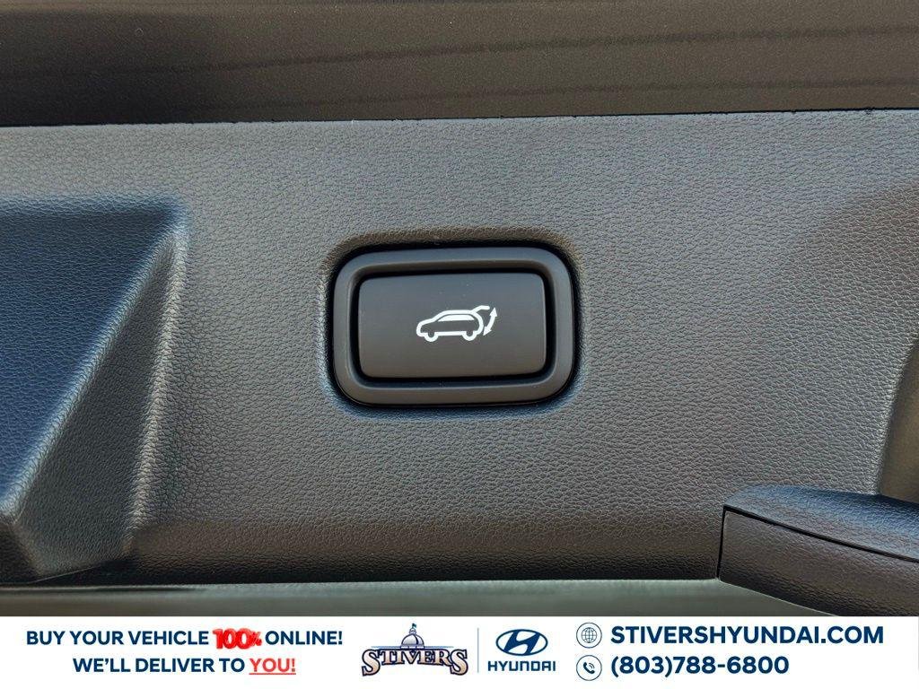 New 2026 Black Hyundai SEL FWD image 17