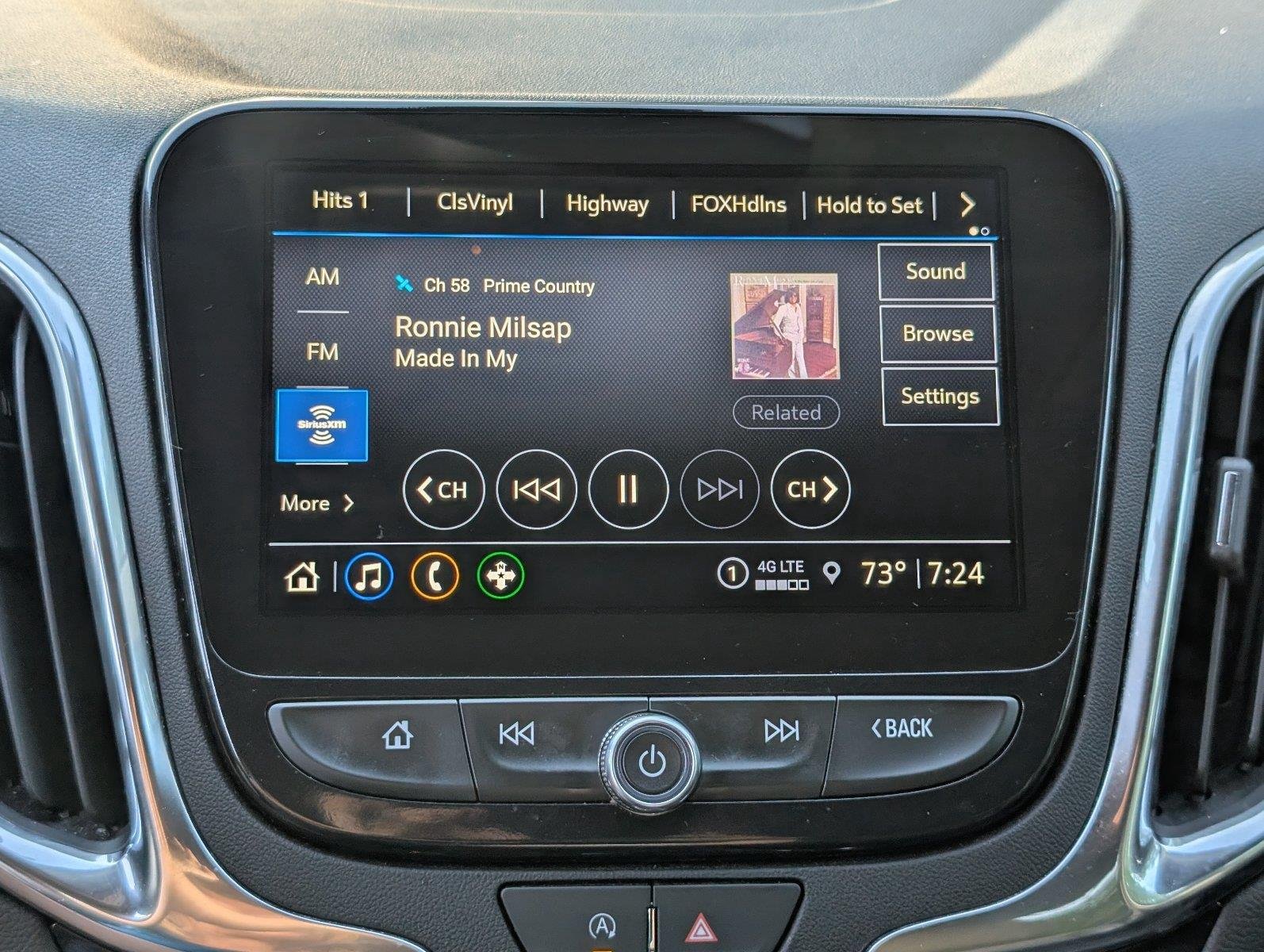 Used 2024 Sterling Gray Metallic Chevrolet Premier image 22