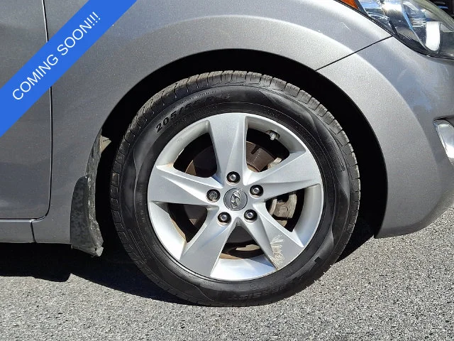 Used 2013 Gray Hyundai GLS image 13