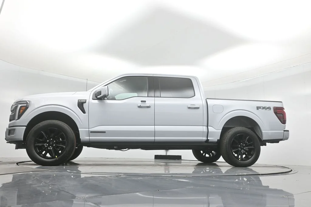 2025 Ford F-150 Platinum - Photo 54