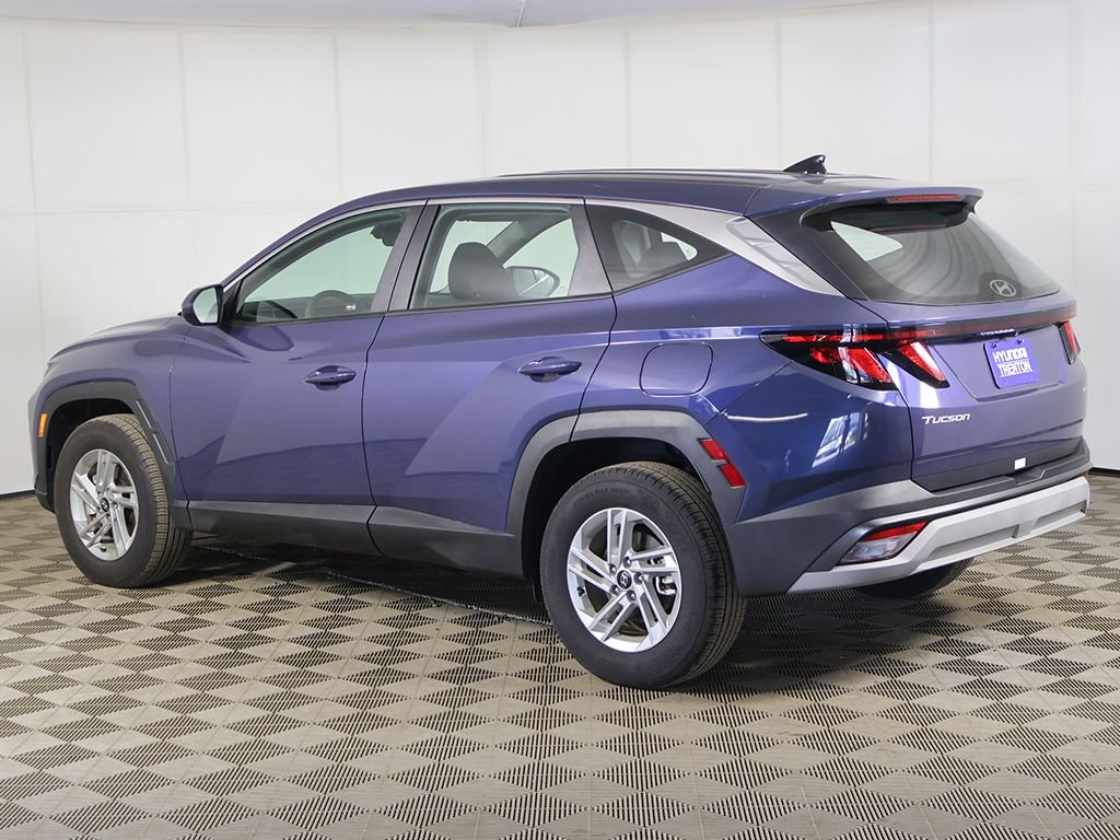 Used 2025 Blue Hyundai SE image 7