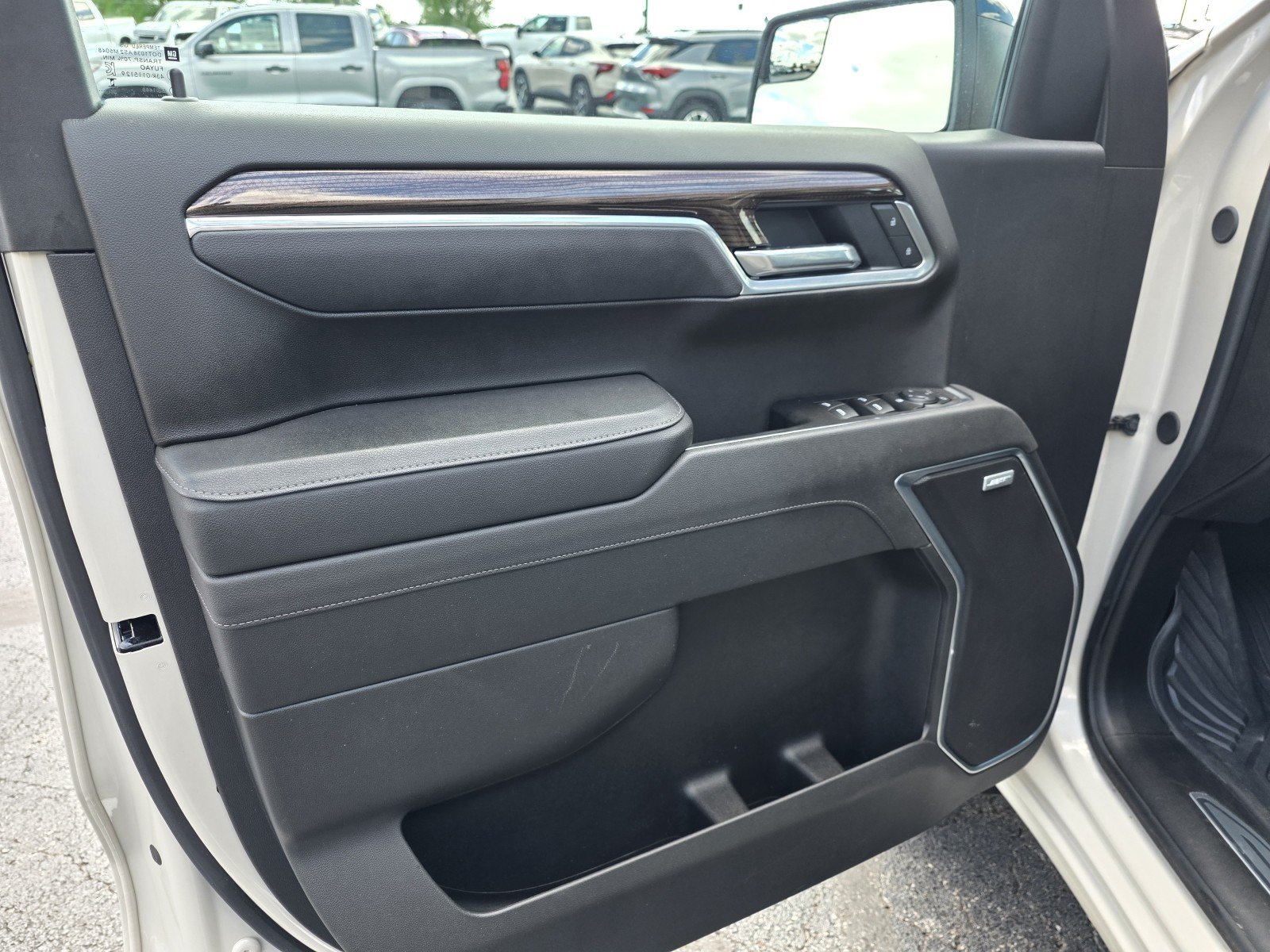 Used 2026 White Sands Chevrolet RST image 24