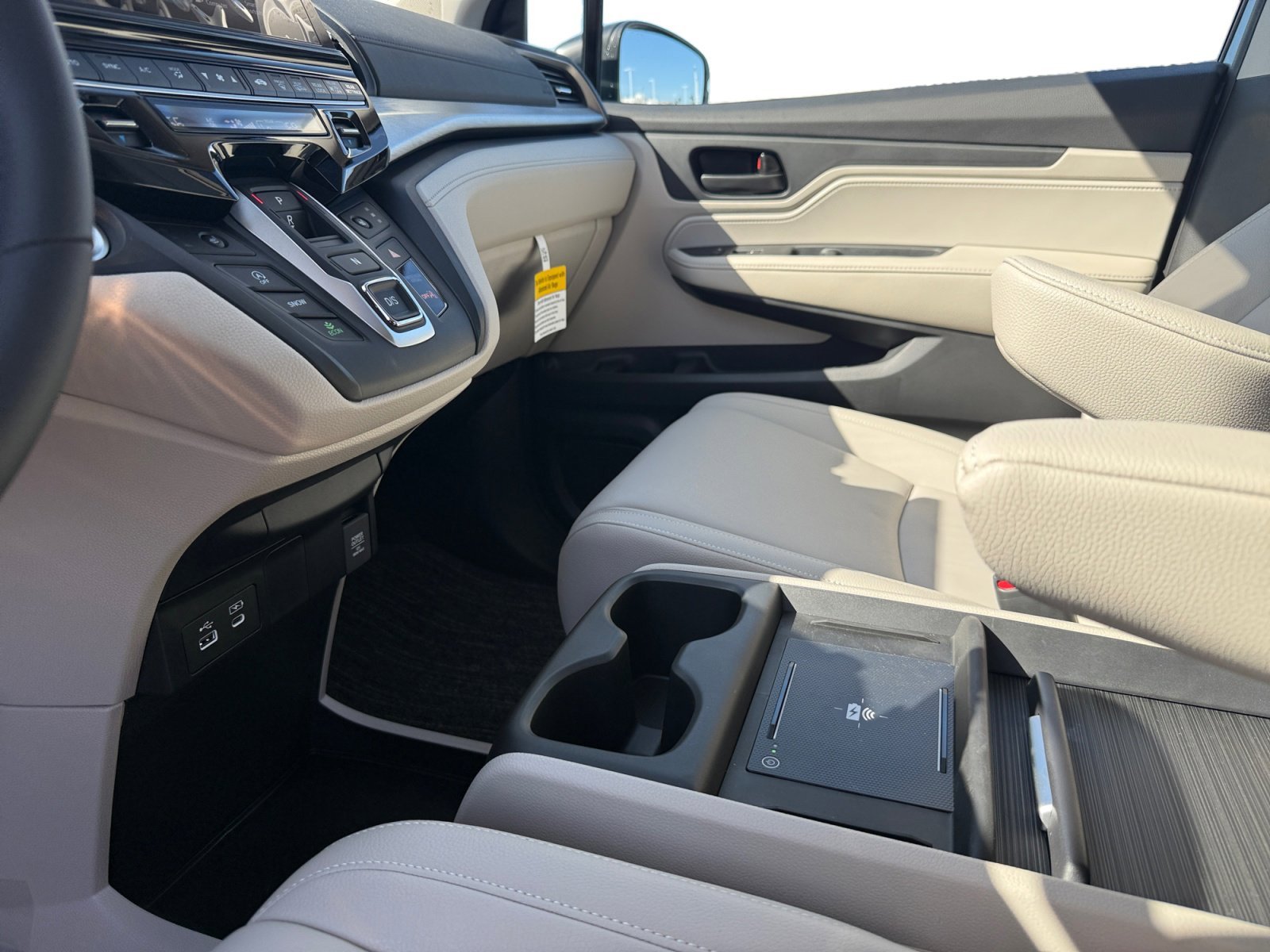 2026 Honda Odyssey EX-L - Photo 13