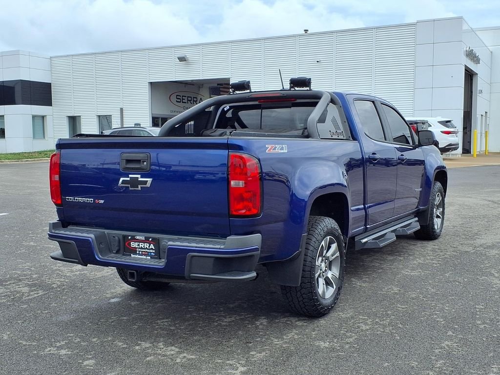Used 2017 Laser Blue Metallic Chevrolet Z71 image 19