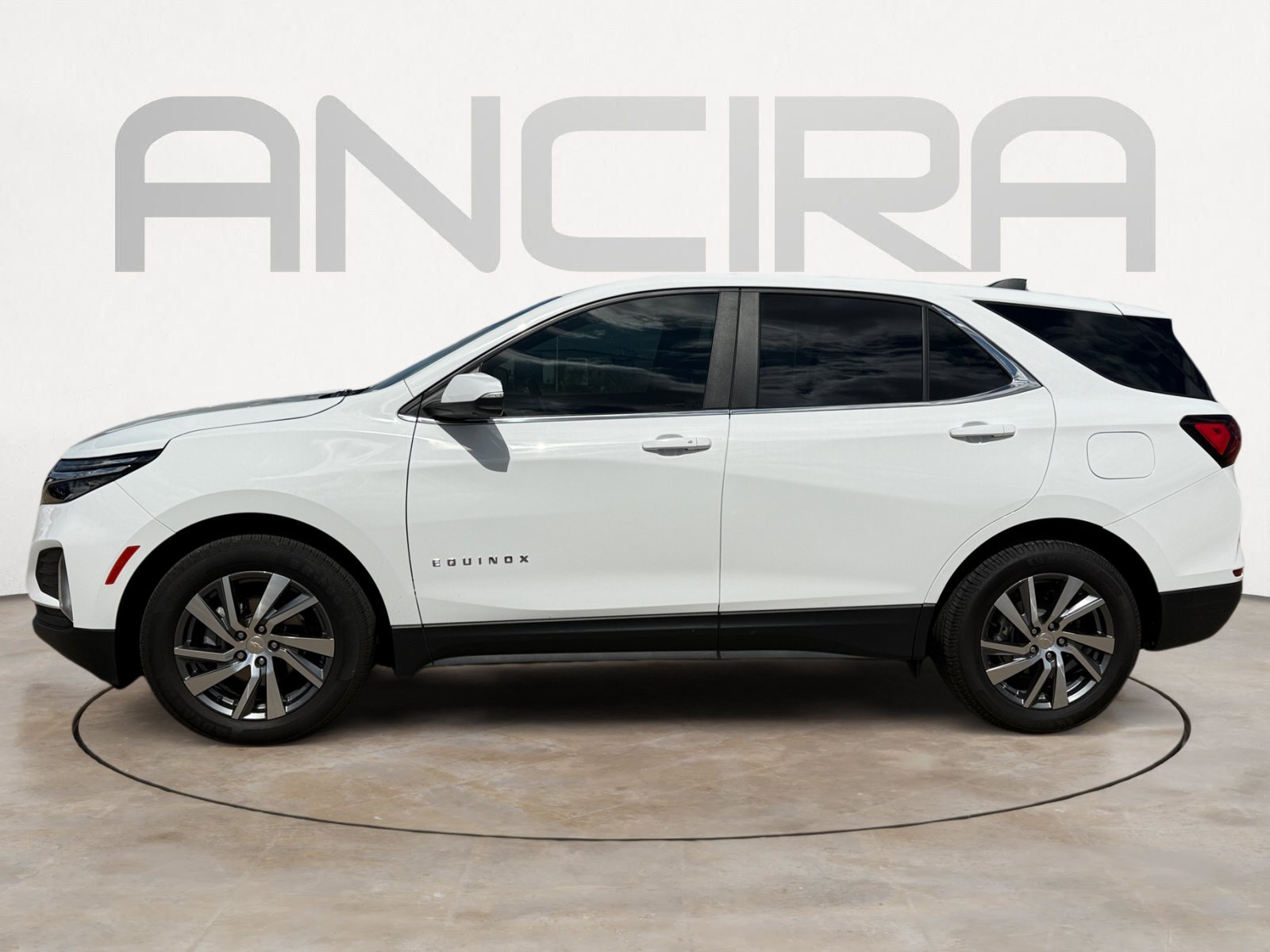 Used 2024 Summit White Chevrolet LT image 7