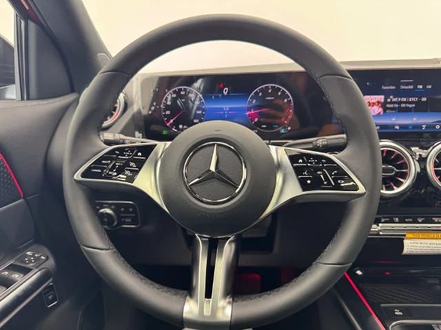 New 2026 MANUFAKTUR Patagonia Red Metallic Mercedes-Benz GLA 250 image 25