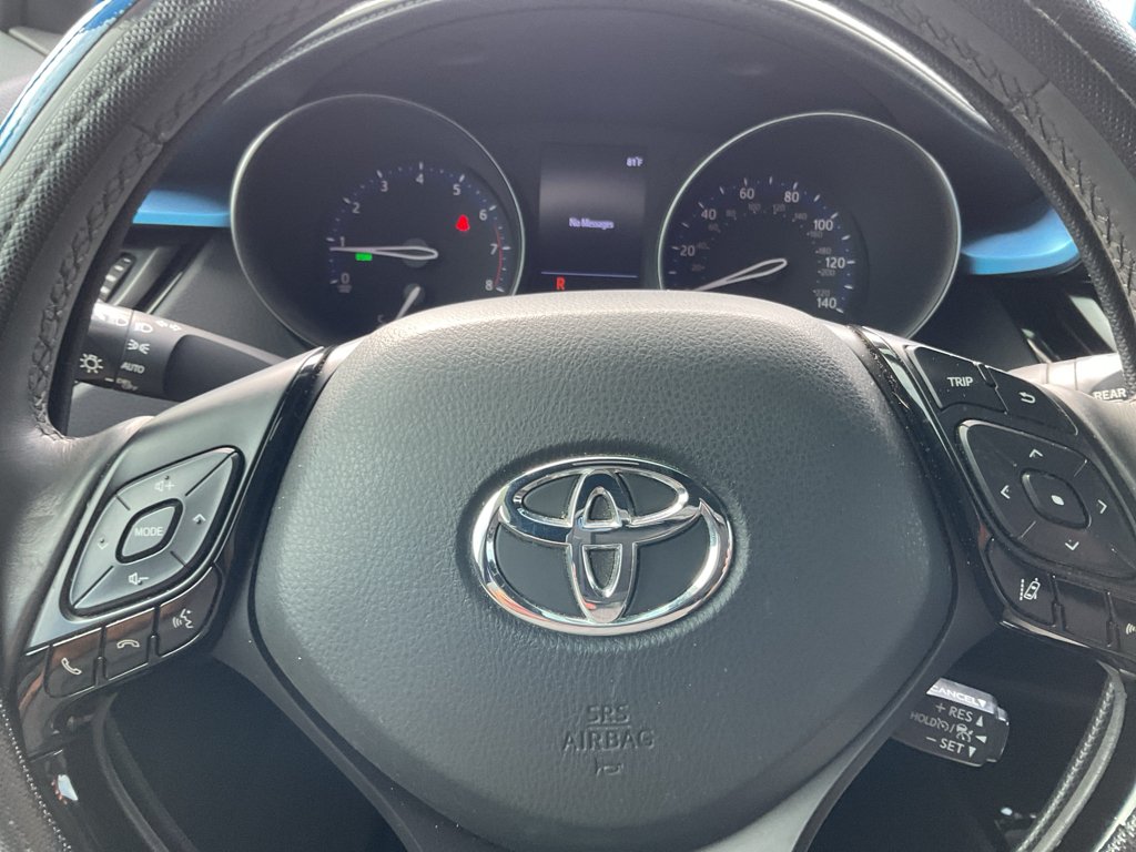 Used 2019 Blizzard Pearl Toyota XLE image 21