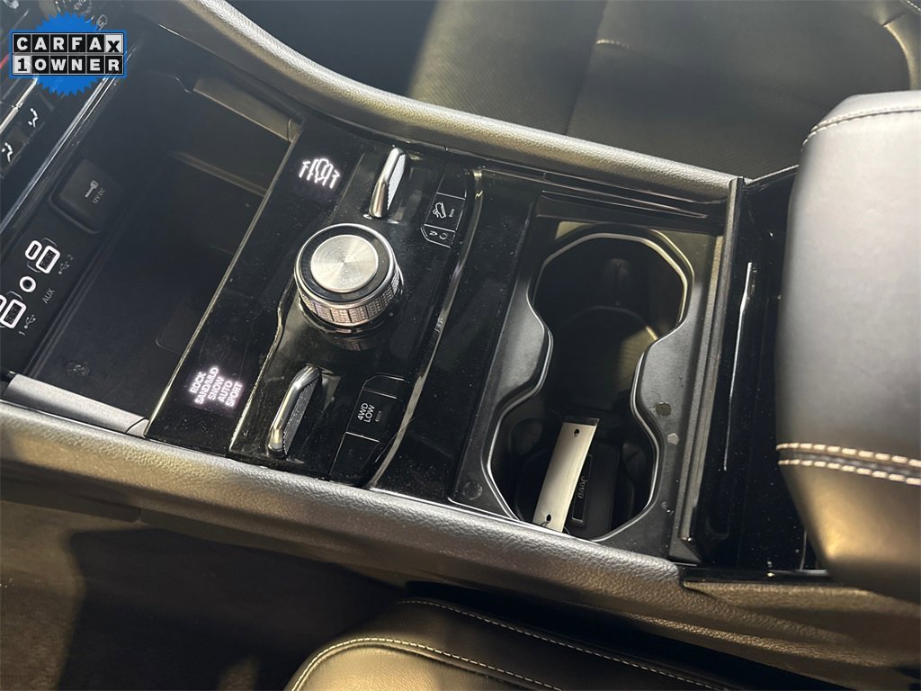 2023 JEEP GRAND CHEROKEE - Image 22