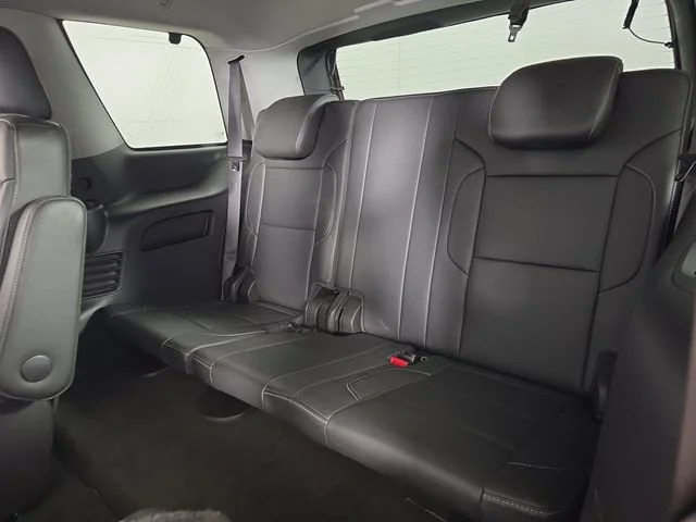 Used 2018 TUNGSTEN METALLIC Chevrolet LT image 21