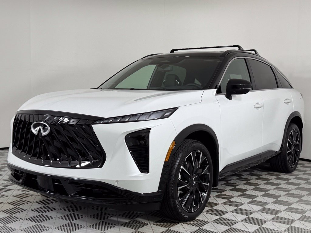 New 2027 2T RAD WHT INFINITI Autograph AWD image 4