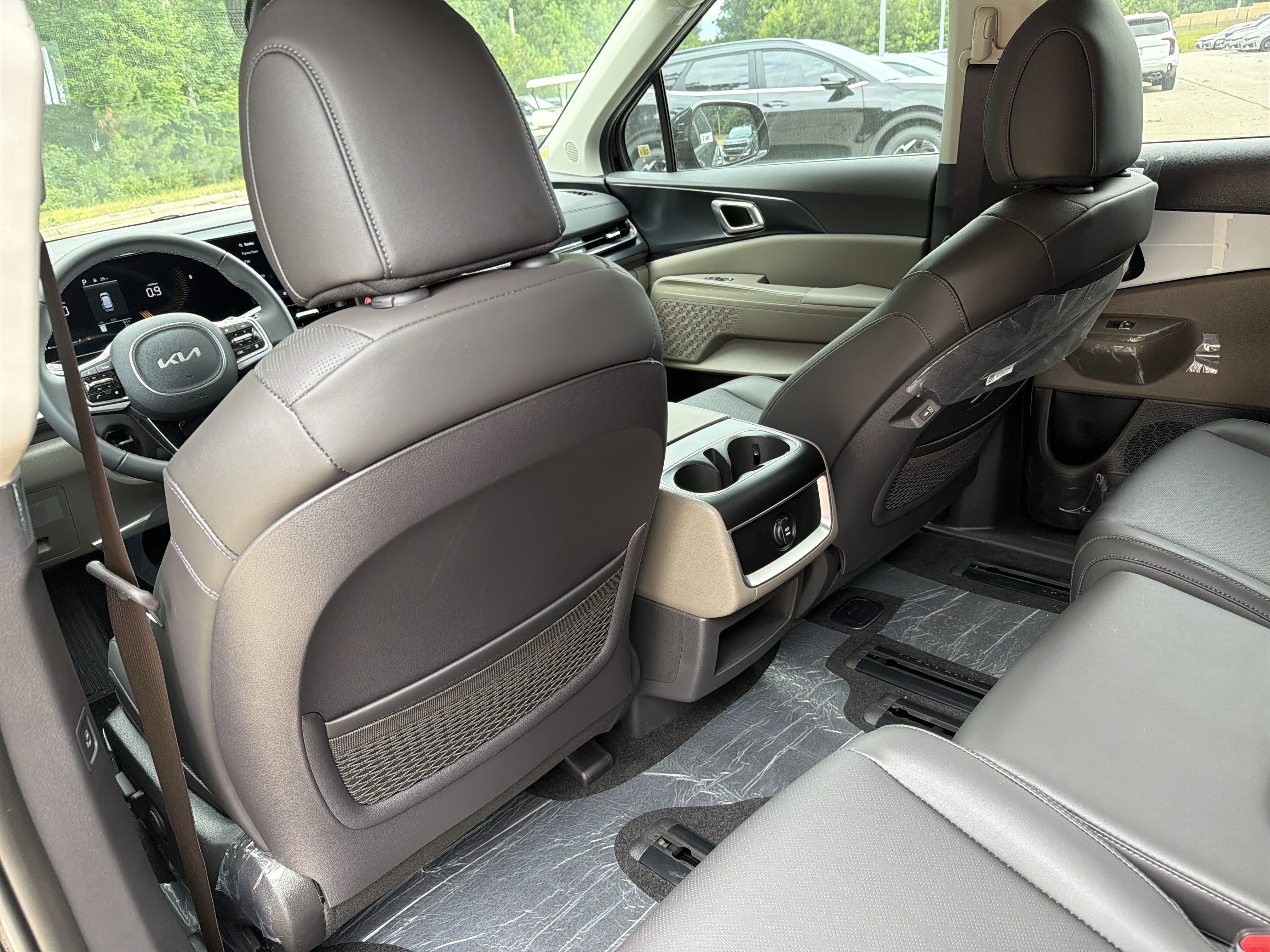 New 2026 Aurora Black Pearl Kia LXS image 19