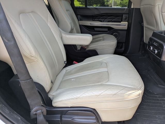 Used 2020 White Ford Platinum image 27