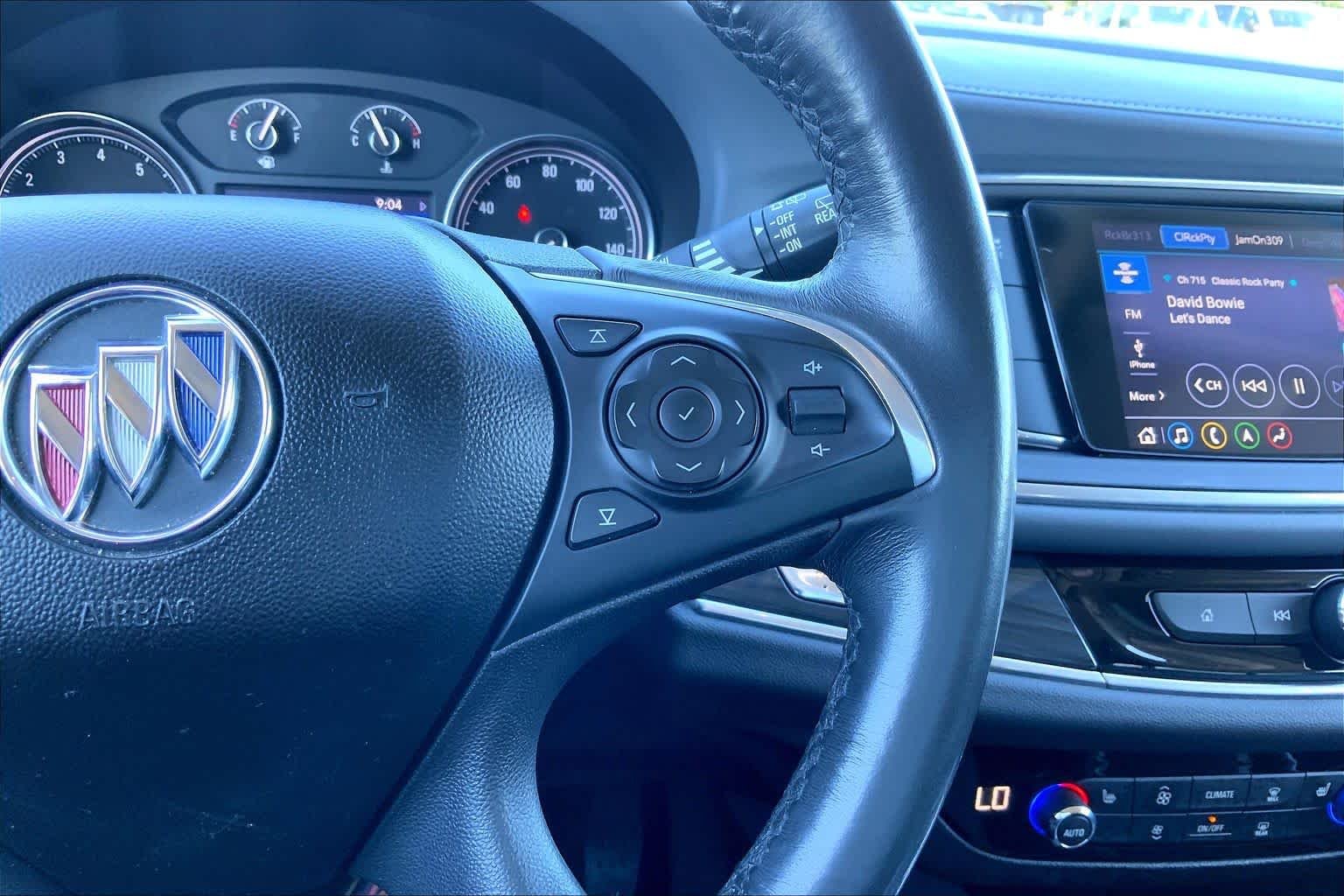 Used 2020 Ebony Twilight Metallic Buick Essence image 24