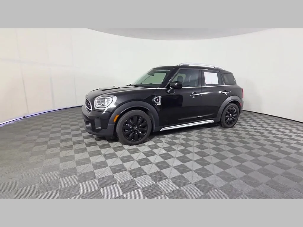 Used 2022 Midnight Black Metallic MINI Cooper S image 47