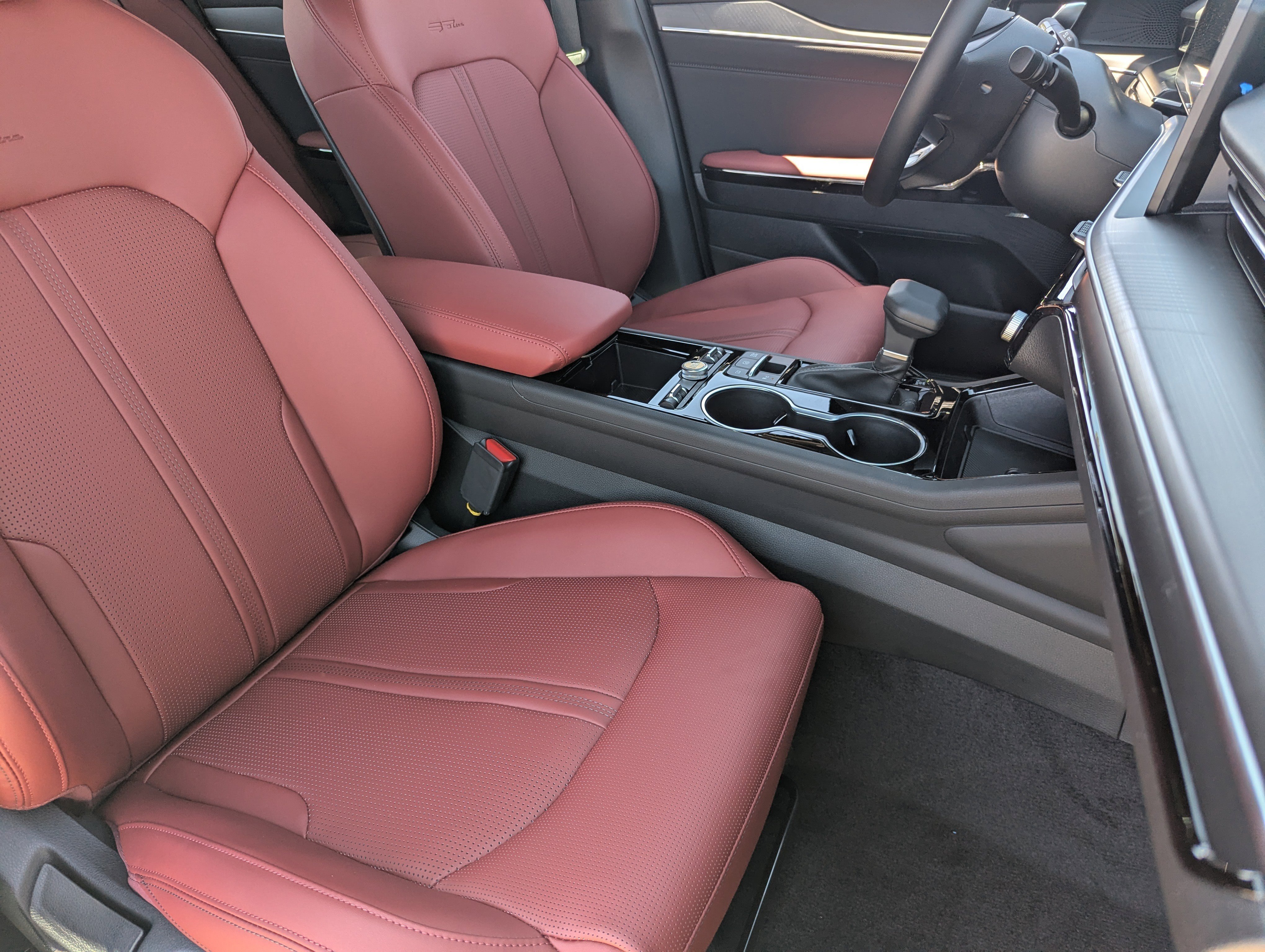New 2026 Wolf Gray Kia GT-Line FWD image 8