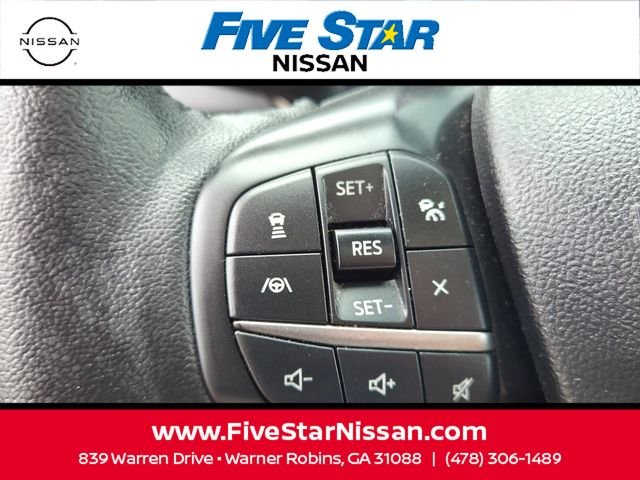 Used 2021 Gray Ford SEL image 26