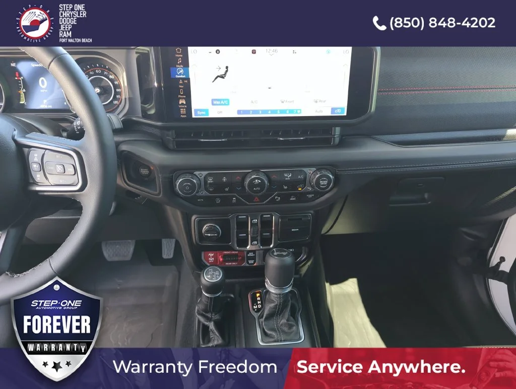 Used 2025 White Jeep Rubicon X image 24